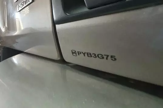 Gravação e marcação de peças de caminhão a laser